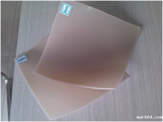 柔性PVC体育意甲国际米兰40℃高温可紫外线的侵袭