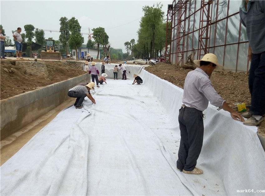 工程所需膨润土防水毯单位面积质量及厚度