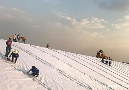 边坡治理中的关键--HDPE体育意甲国际米兰铺设优化