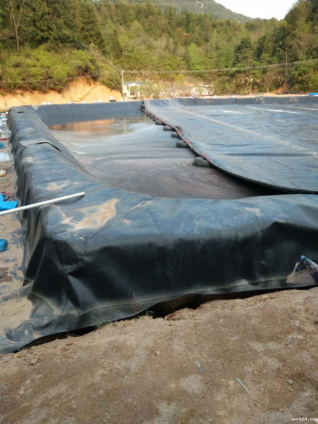 牧场污水池设计及HDPE防渗膜选用