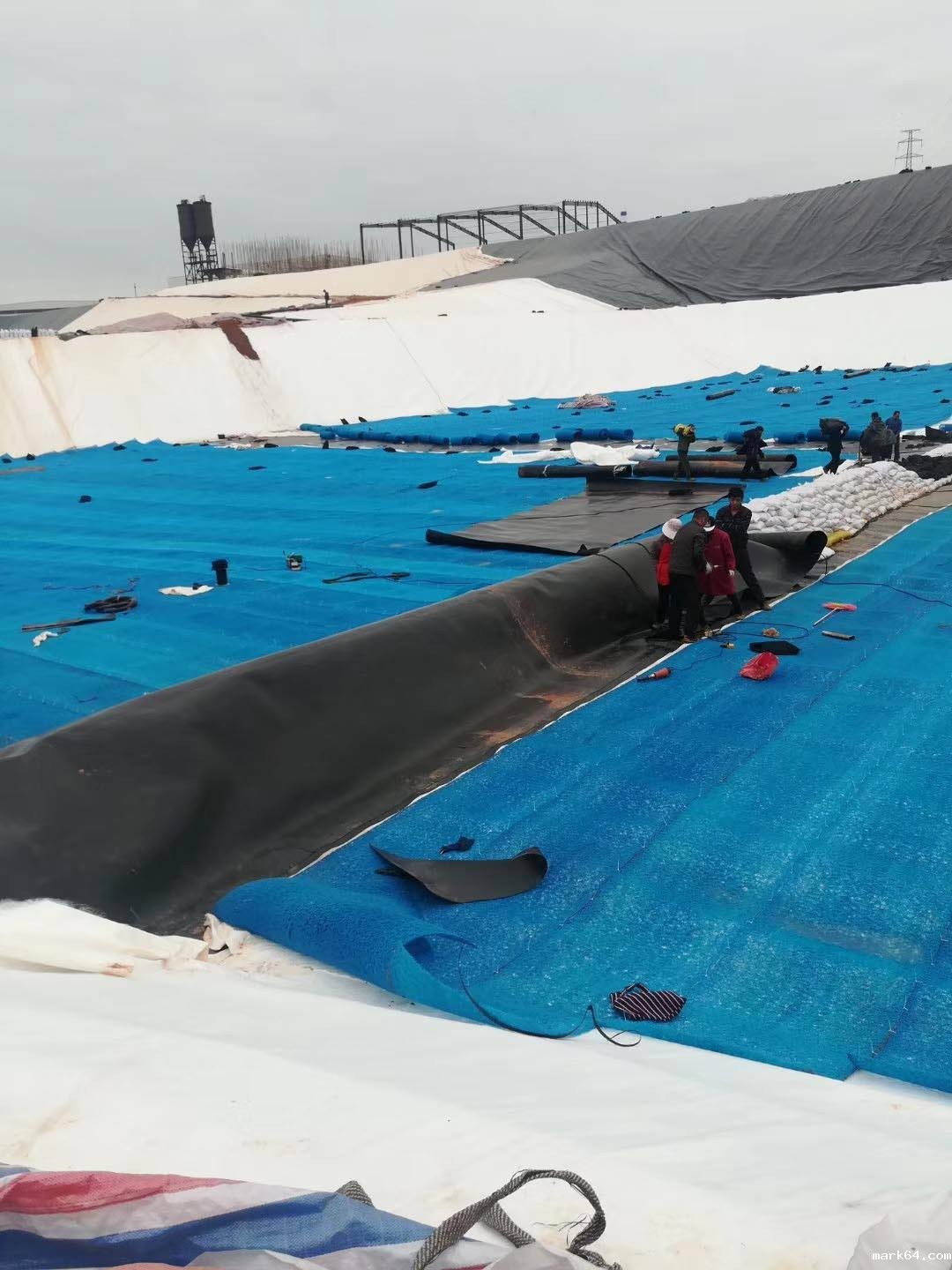 水库水位聚降时体育意甲国际米兰防渗保护层饱和程度