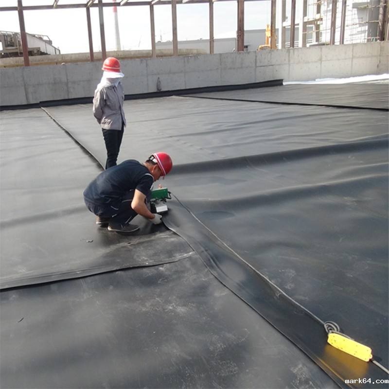 复合体育意甲国际米兰与土石介质间抗滑稳定性