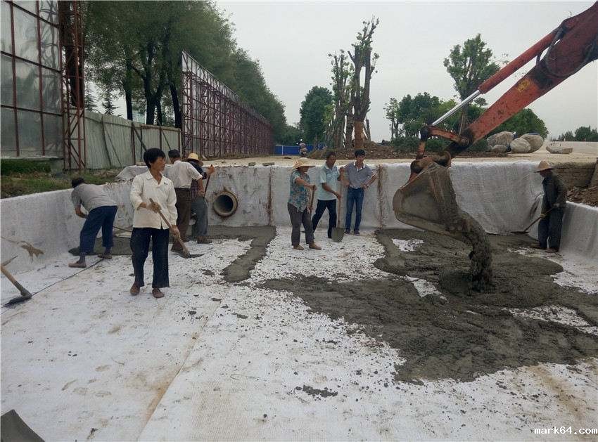 膨润土防水毯与传统防水材料相比下的特点