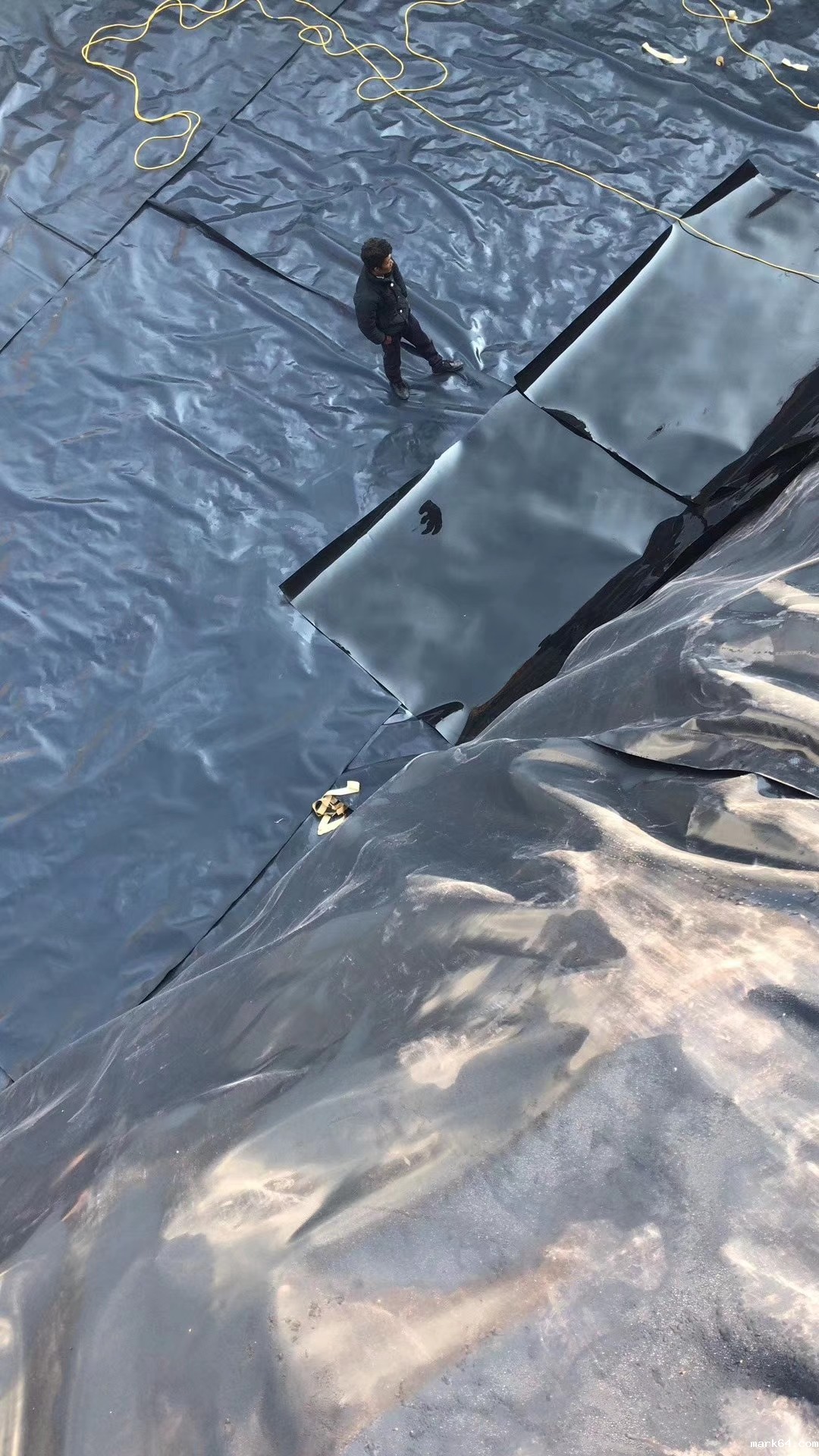 高密度体育意甲国际米兰比低密度体育意甲国际米兰使用年限高