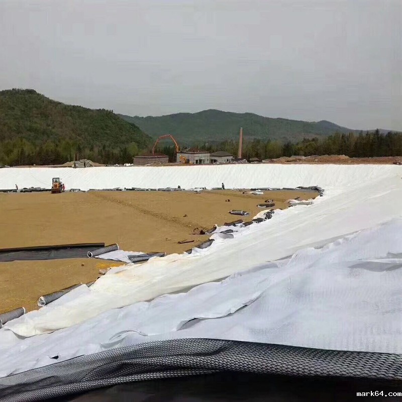 极端天气下对蓄水池而言防渗膜体现的重要性