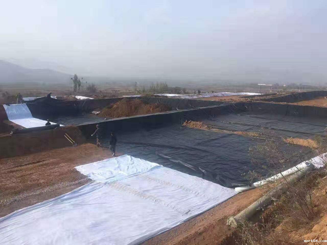 重视柔性防水和背面排水,构成第二道防排水防线