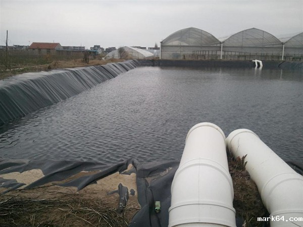 垃圾填埋场必须设置高标准的防渗系统
