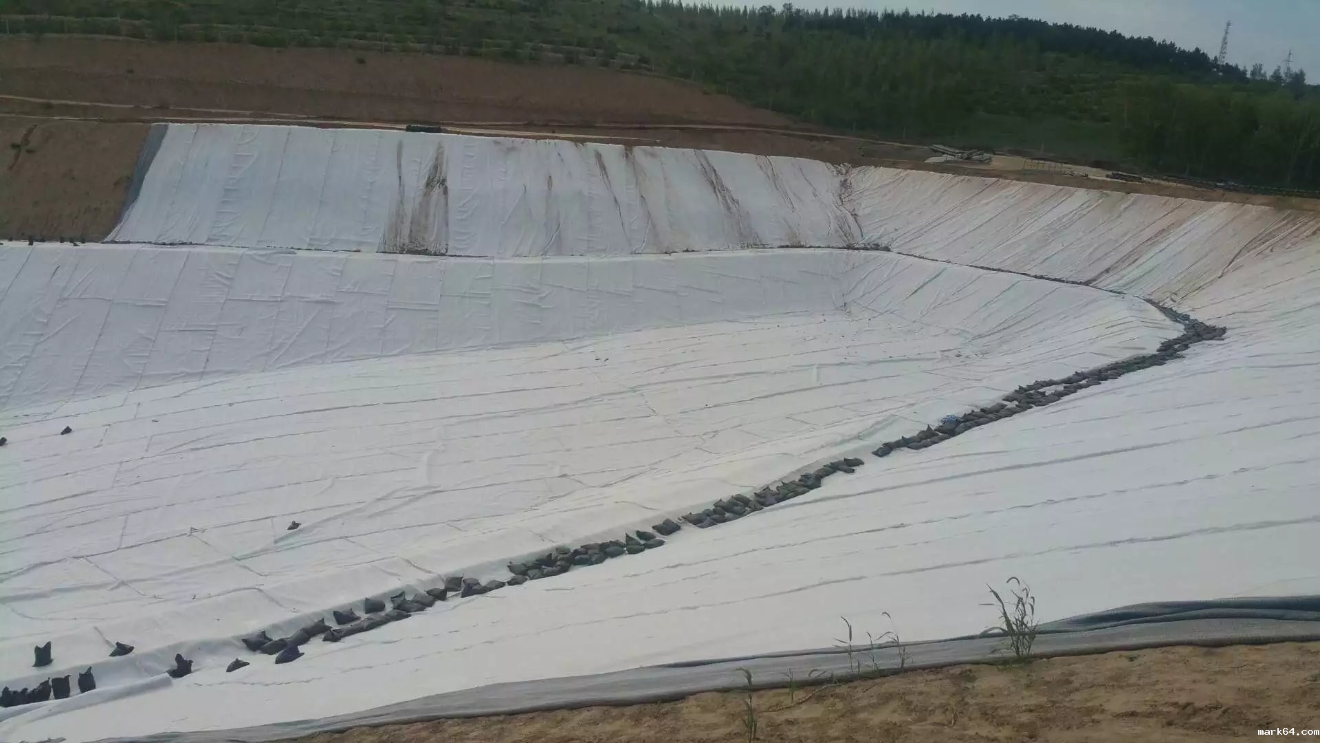 体育意甲国际米兰在水池防渗材料设计中的抗浮问题(图2) 体育意甲国际米兰在水池防渗材料设计中的抗浮问题